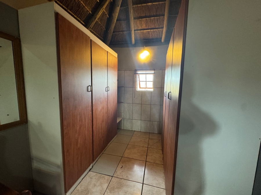 Commercial Property for Sale in Hartbeesfontein North West